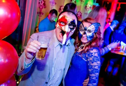 gemaskerd bal, themafeest