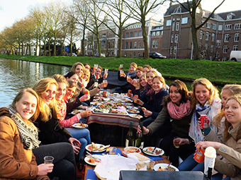 Tapasboot